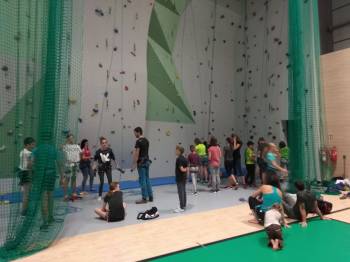 Kroužky na 14 dní přerušeny